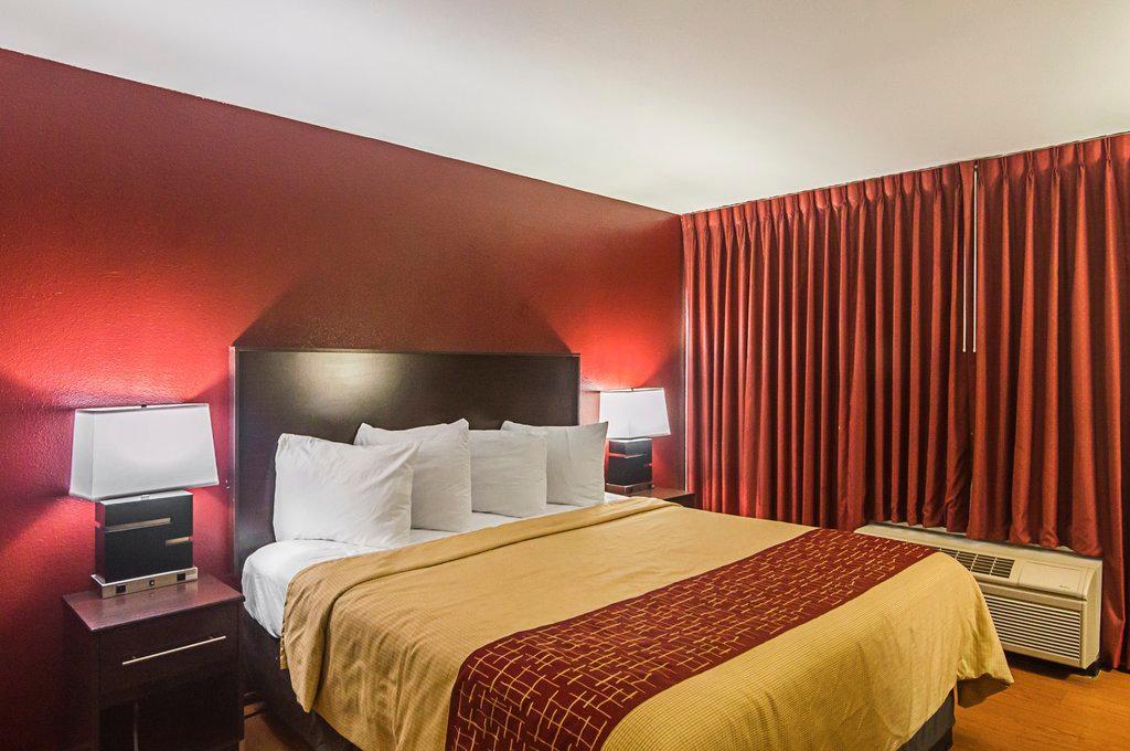 Red Roof Inn Λούμποκ Εξωτερικό φωτογραφία